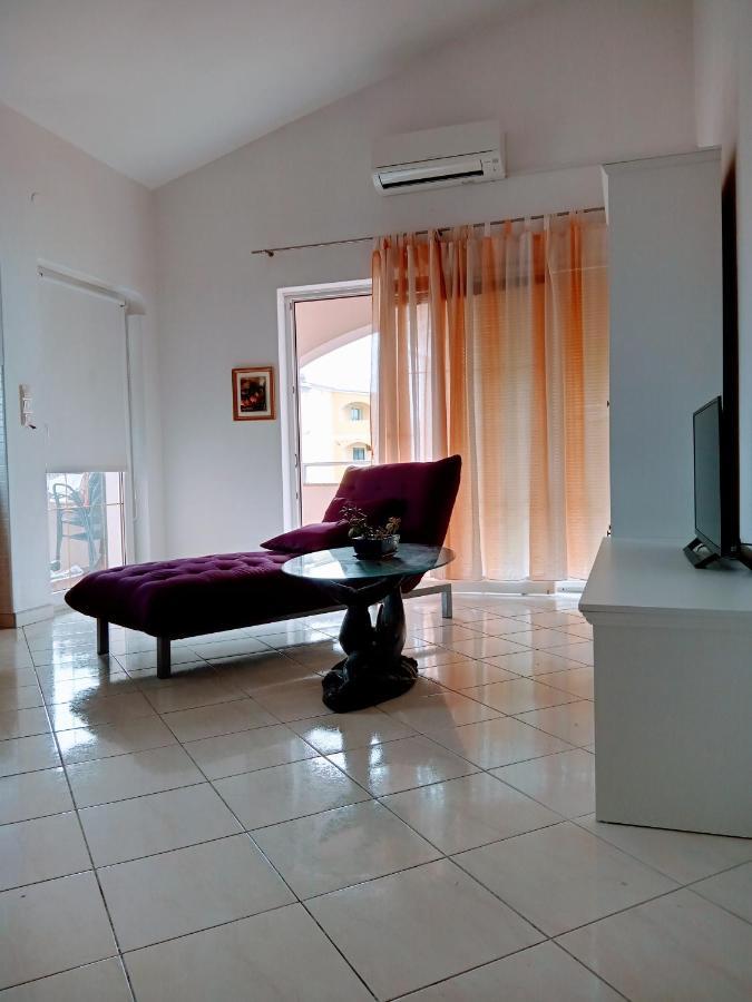 Apartmani Nikolina Ražanac 외부 사진